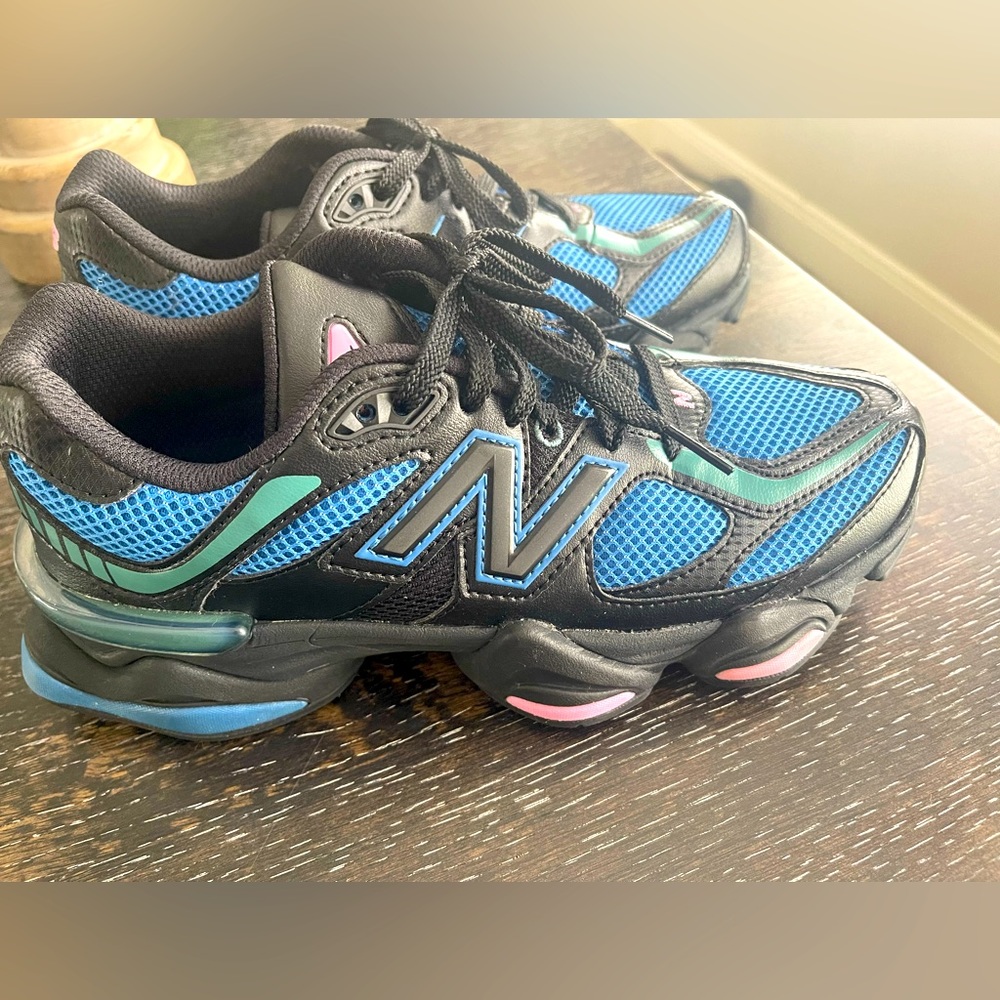 New balance 9060